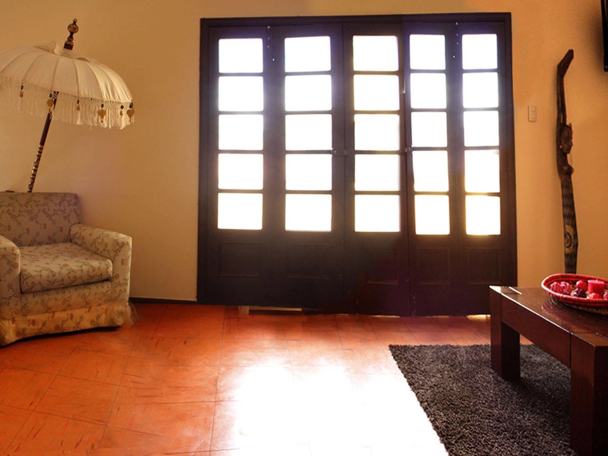 Hostal Lirium Pachacutec Εξωτερικό φωτογραφία